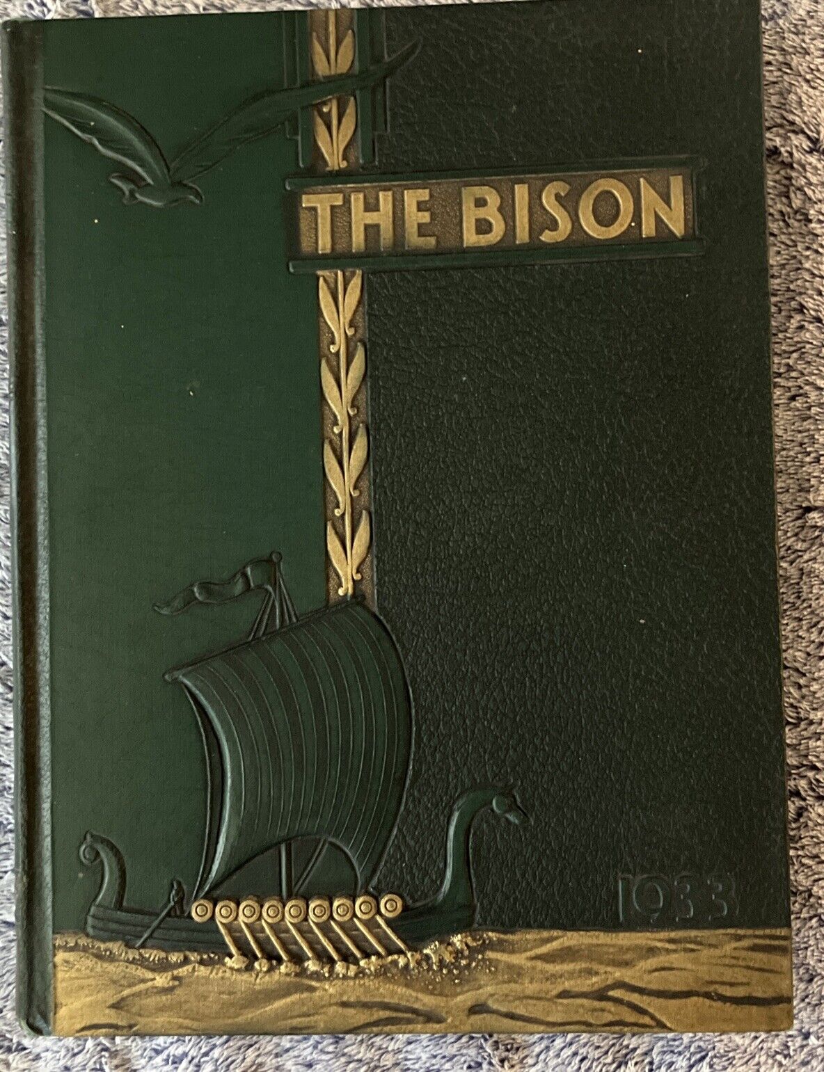 Original 1933 Fargo North Dakota Yearbook-Agricultural College-The Bison-Nice Co