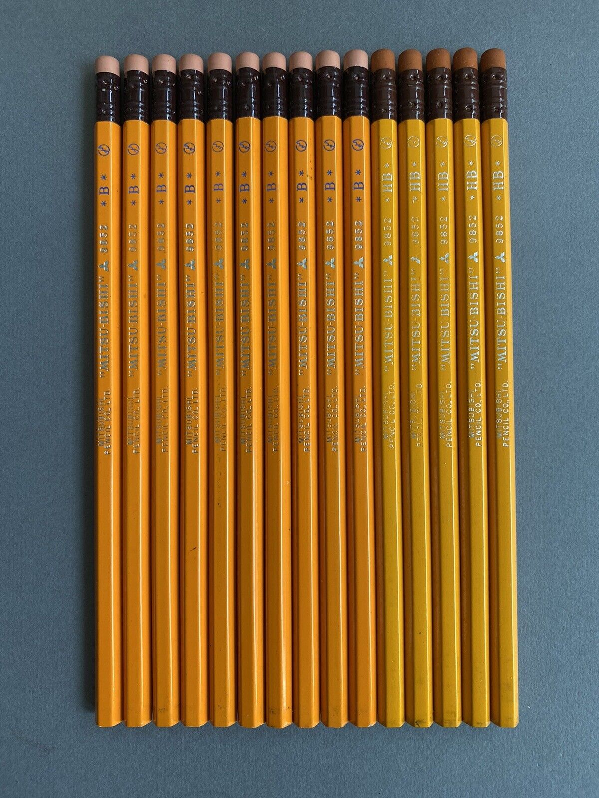 15 DIFFERENT Japanese Vintage Pencil Mitsubishi 9852 B HB NOS JIS
