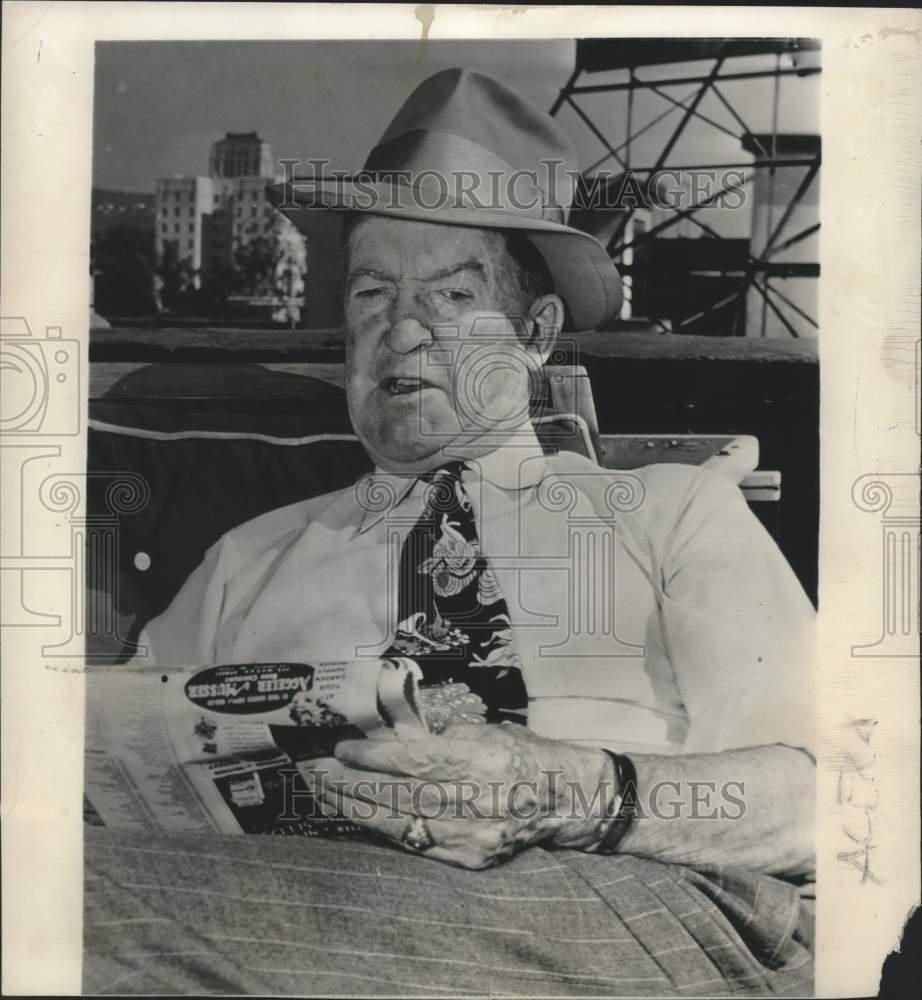 1949 Press Photo Grover Alexander recovers from a stroke in Hollywood, CA