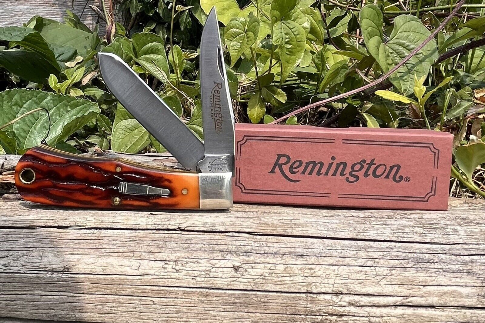 Vintage American Made Pocket Knife. Remington Mini Trapper Bullet Knife Pristine