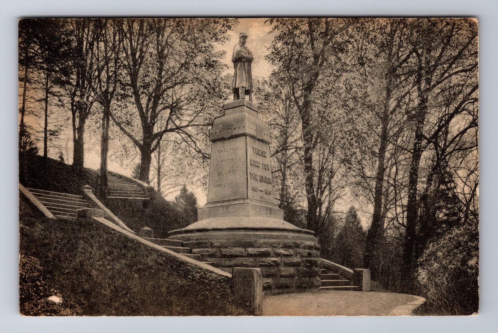 Easton PA-Pennsylvania, Soldiers Monument, Lafayette College, Vintage Postcard