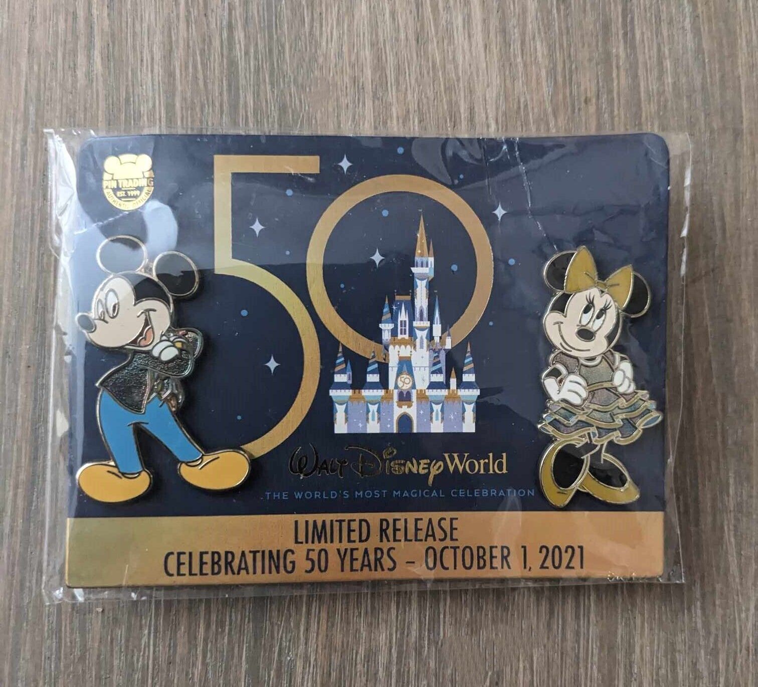 Disney World 50th Anniversary Limited Edition  Pin Set DMI Movie Insider Mickey
