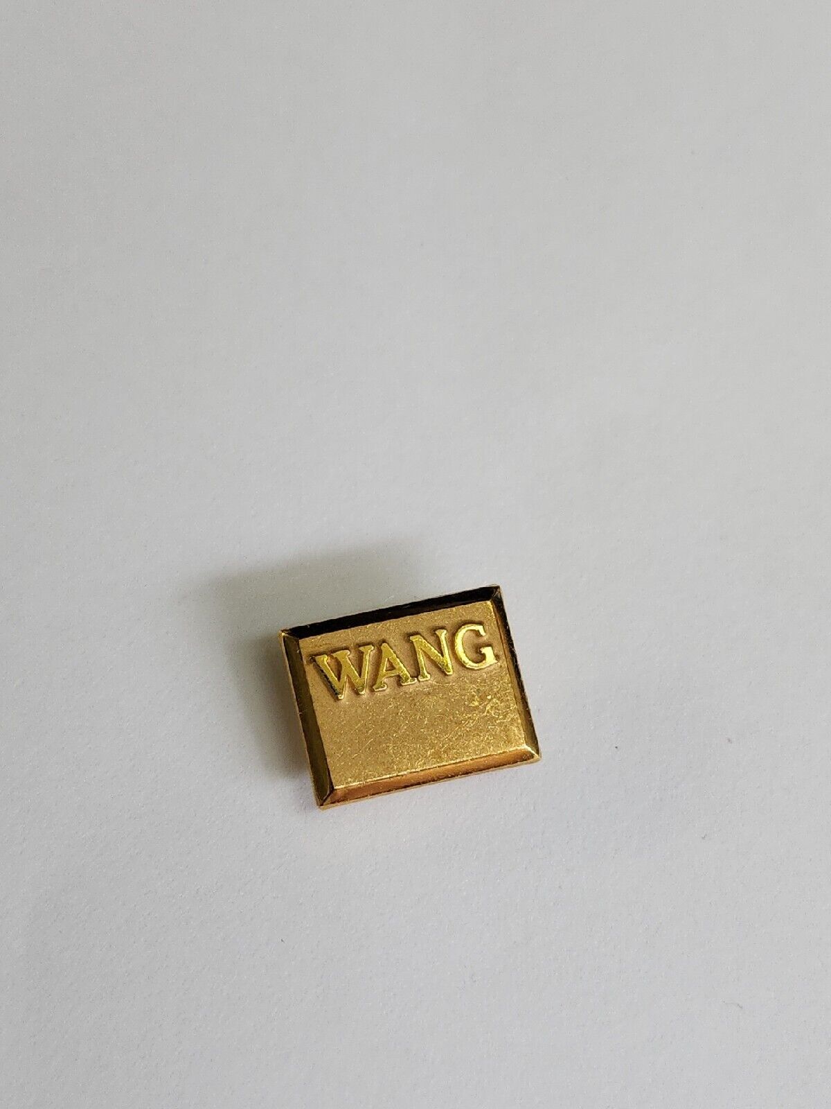 Wang Laboratories Tie Tack w/ Chain & Bar 1/10th 10K Gold Defunct Computers RARE