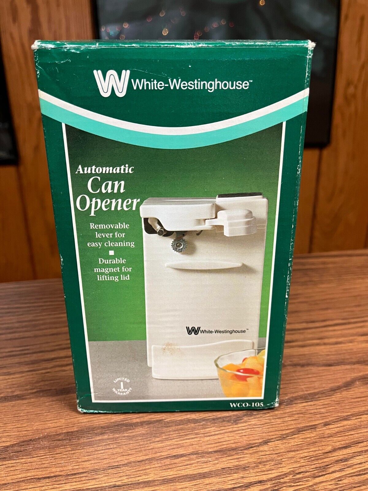 VINTAGE WHITE WESTINGHOUSE AUTOMATIC  WCO-105 CAN OPENER -NEW IN BOX