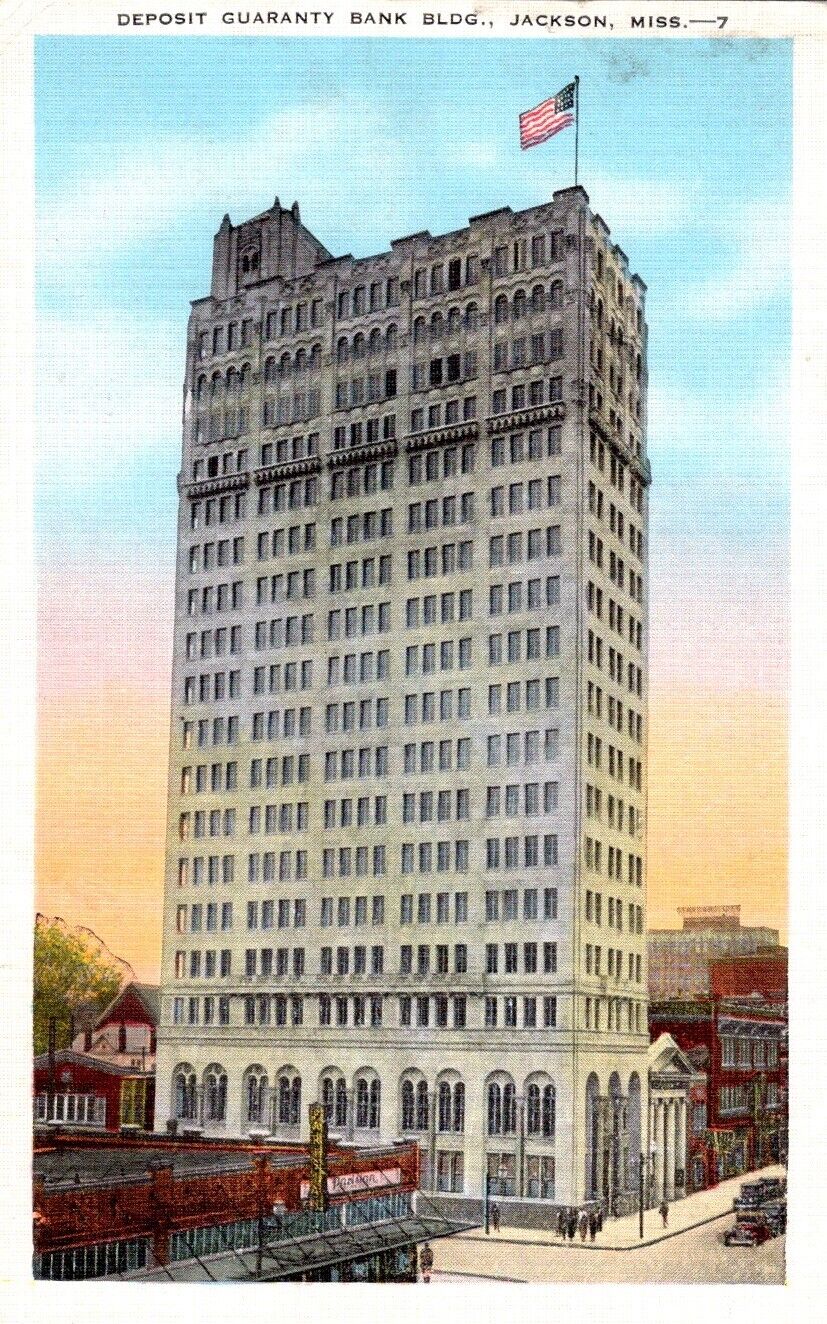 Jackson MS-Mississippi Deposit Guaranty Bank Building c1941 Vintage Postcard