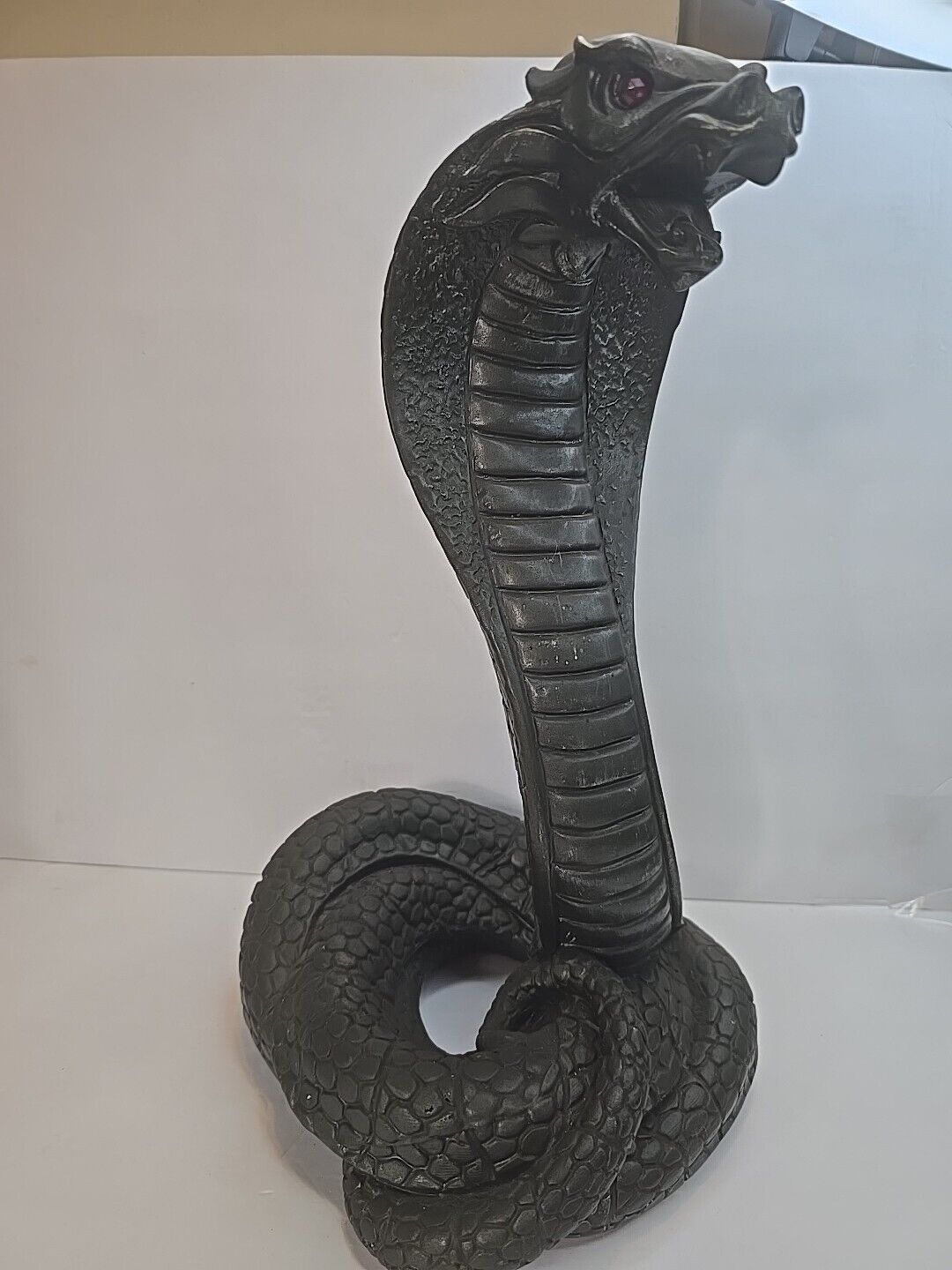 Vintage King Cobra Snake 17 Inch 1967 - 422 Universal Statuary Corp Chicago