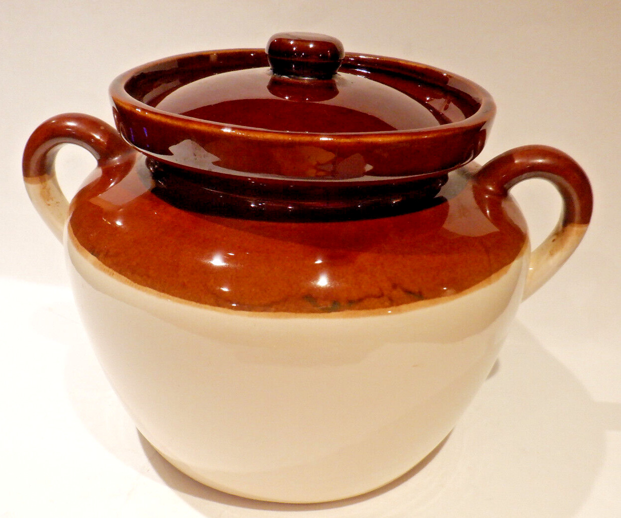 Vintage McCoy #343 Large Brown & Tan 2 Handle Covered Bean pot USA
