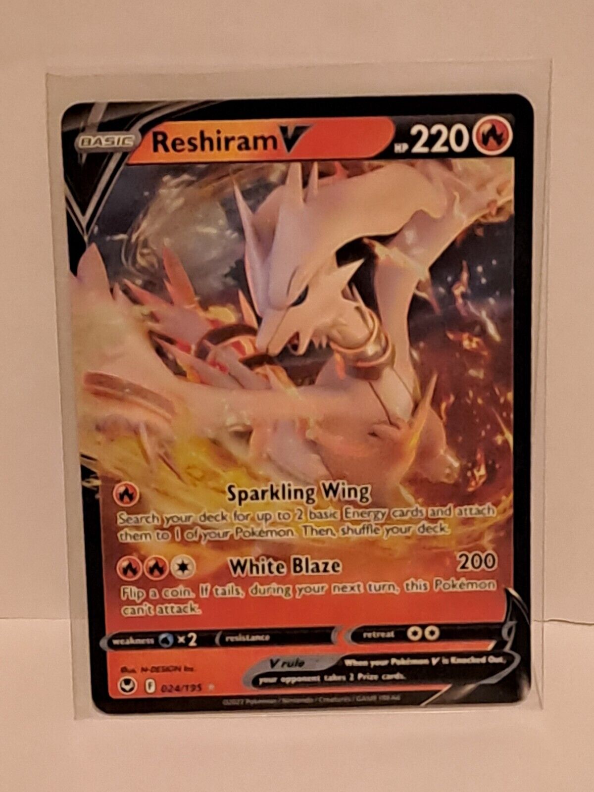 Pokemon - Reshiram V - 024/195 - SWSH Silver Tempest - Half Art Card
