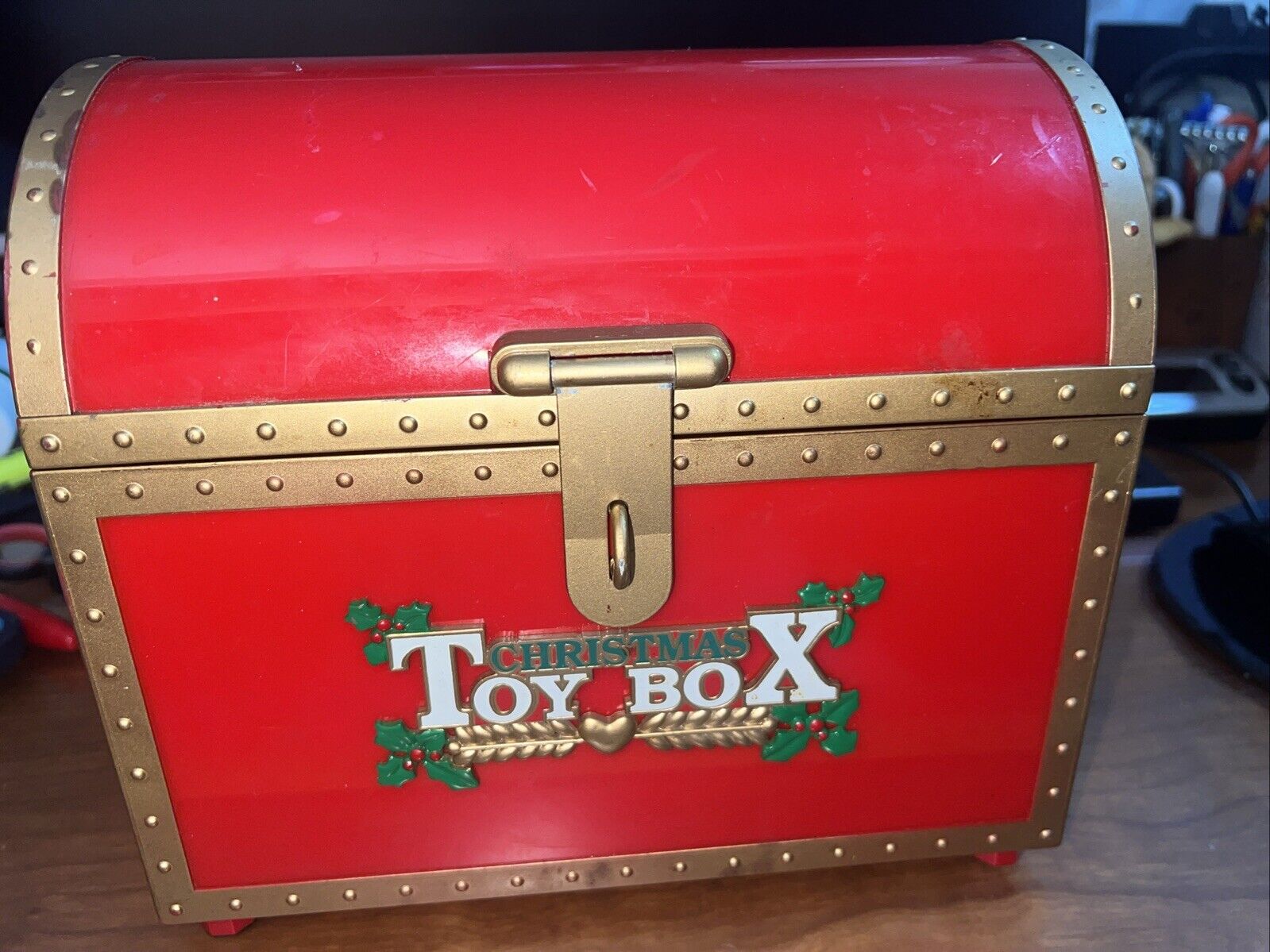 Maisto 1997 Christmas Toy Box Band Animated Illuminated Musical In Box Mint Cond