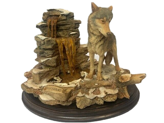 Country Artists High Ground Wolves Figurine w/ Attached base - signed K.Sherwin