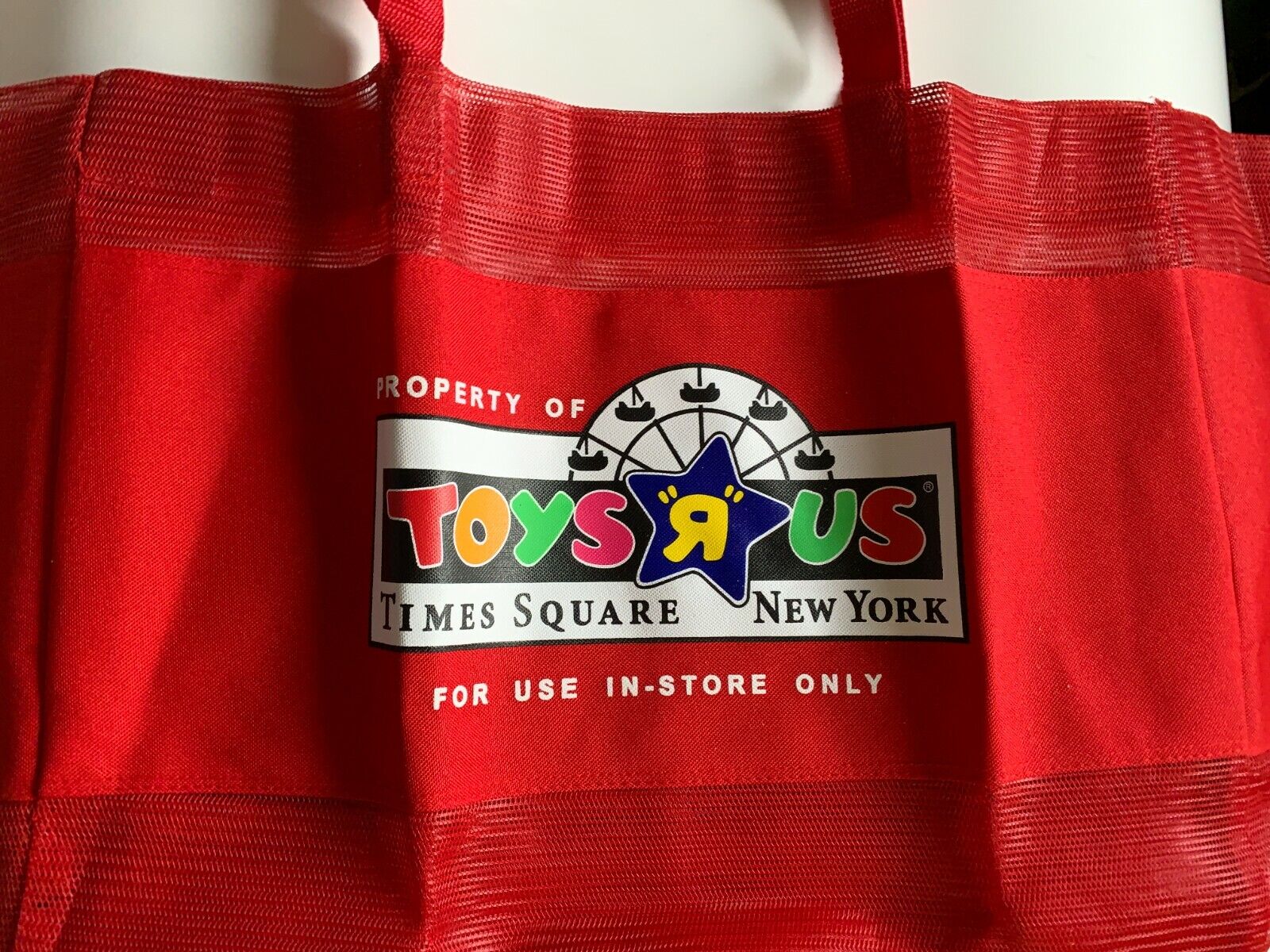 Toys R Us Times Square Inside Store Shopping Bag New Geoffrey - Red