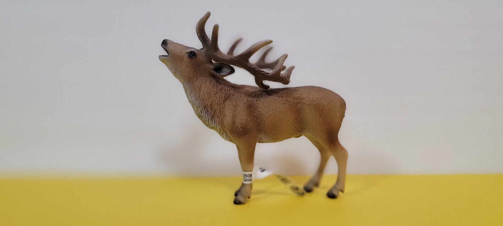 SCHLEICH 2010 RED DEER BUCK STAG Figurine 14647 VERY RARE RETIRED with TAG