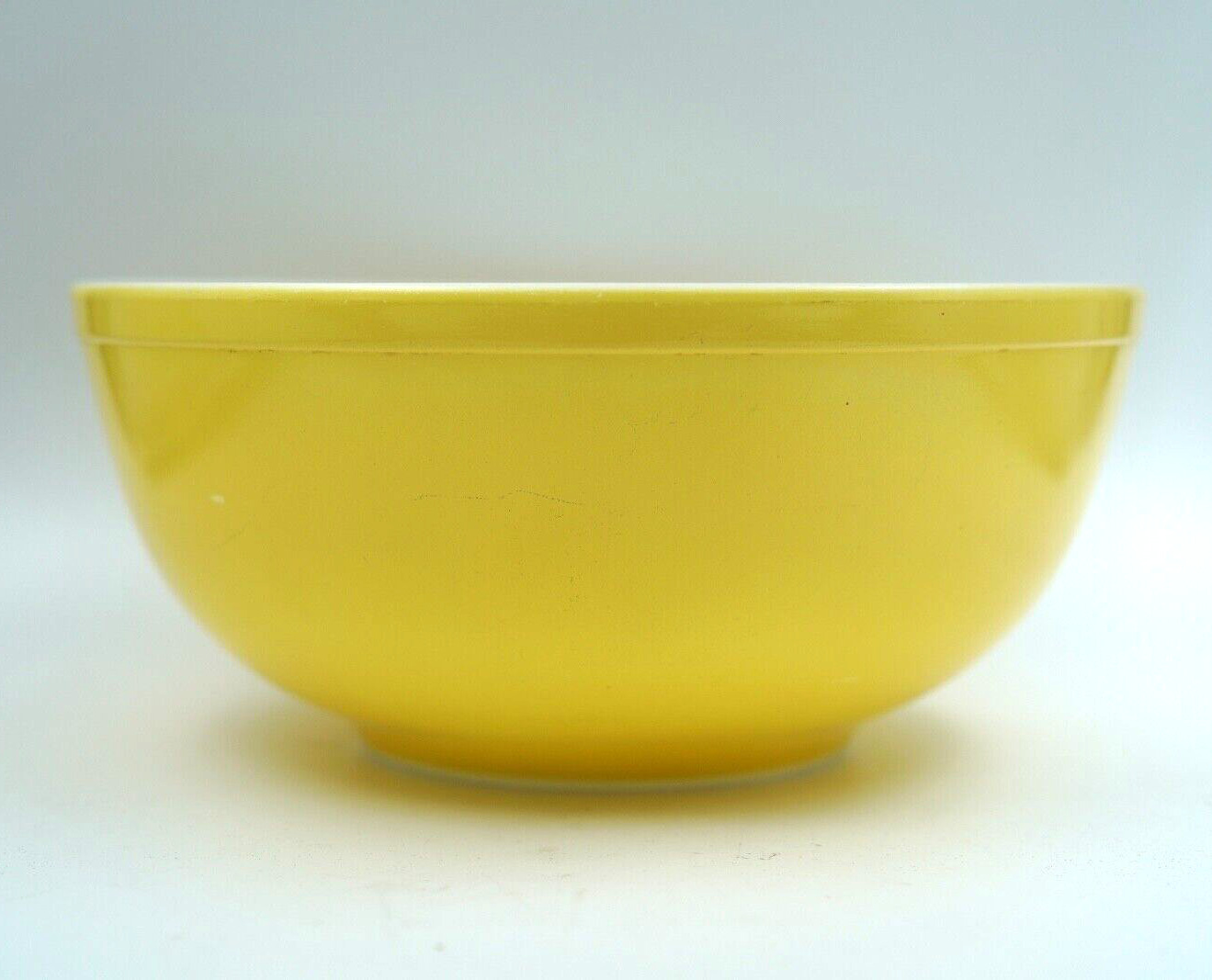 Vintage Pyrex Primary Yellow #404 Nesting 4 Quart Large Mixing Bowl