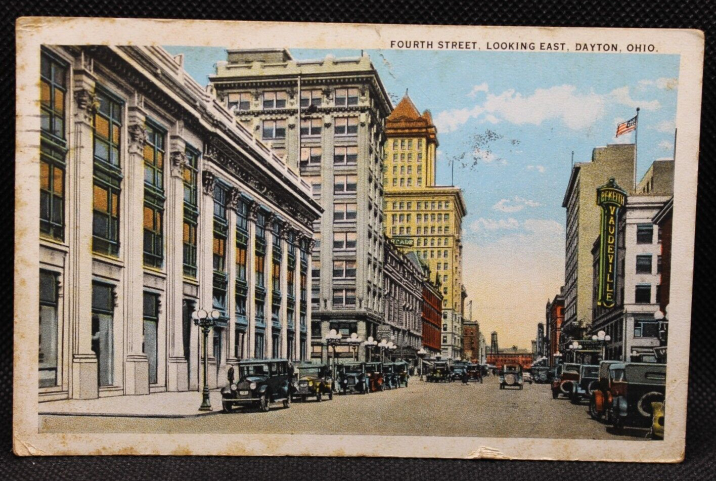 Fourth Street Looking East Dayton Ohio Postcard c. 1926 Curt Teich 5.5x3.5\