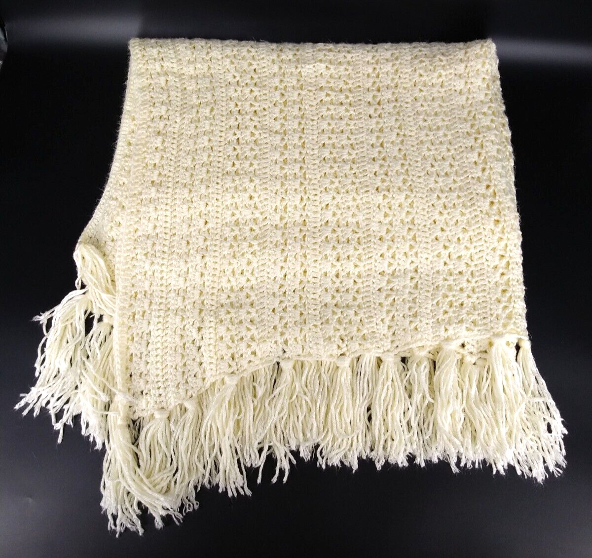 Vintage Cream Fringed Hand Crochet Afghan Sofa Throw Lap Blanket 60x48
