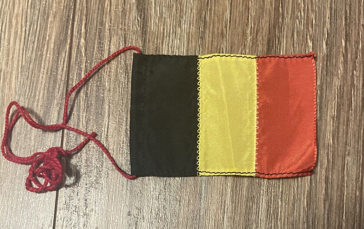 Vintage Miniature BELGIUM Flag Cloth Mini 3” X 2” EUC
