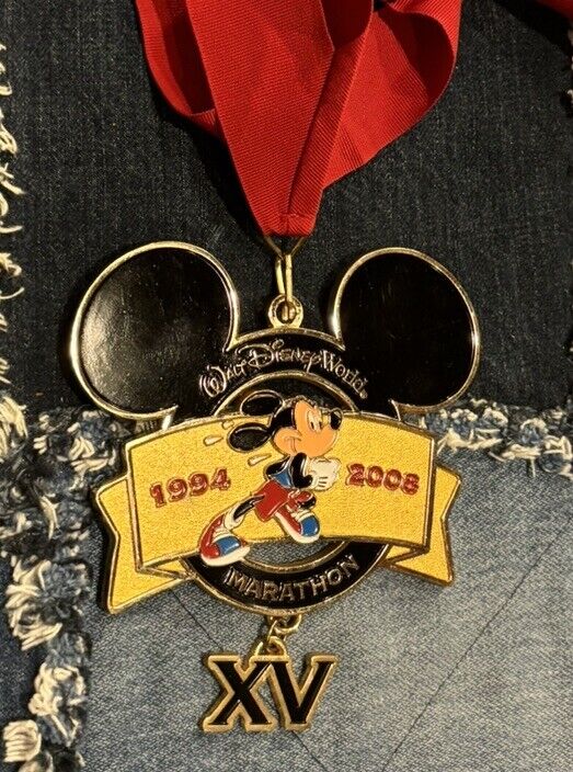 Disney 2008 15 Year Anniversary Marathon Medal