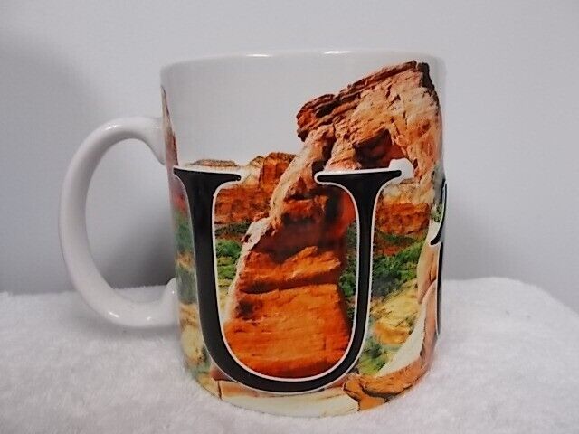 2009 Americaware Utah 3D Souvenir Ceramic Coffee Tea Cup Mug