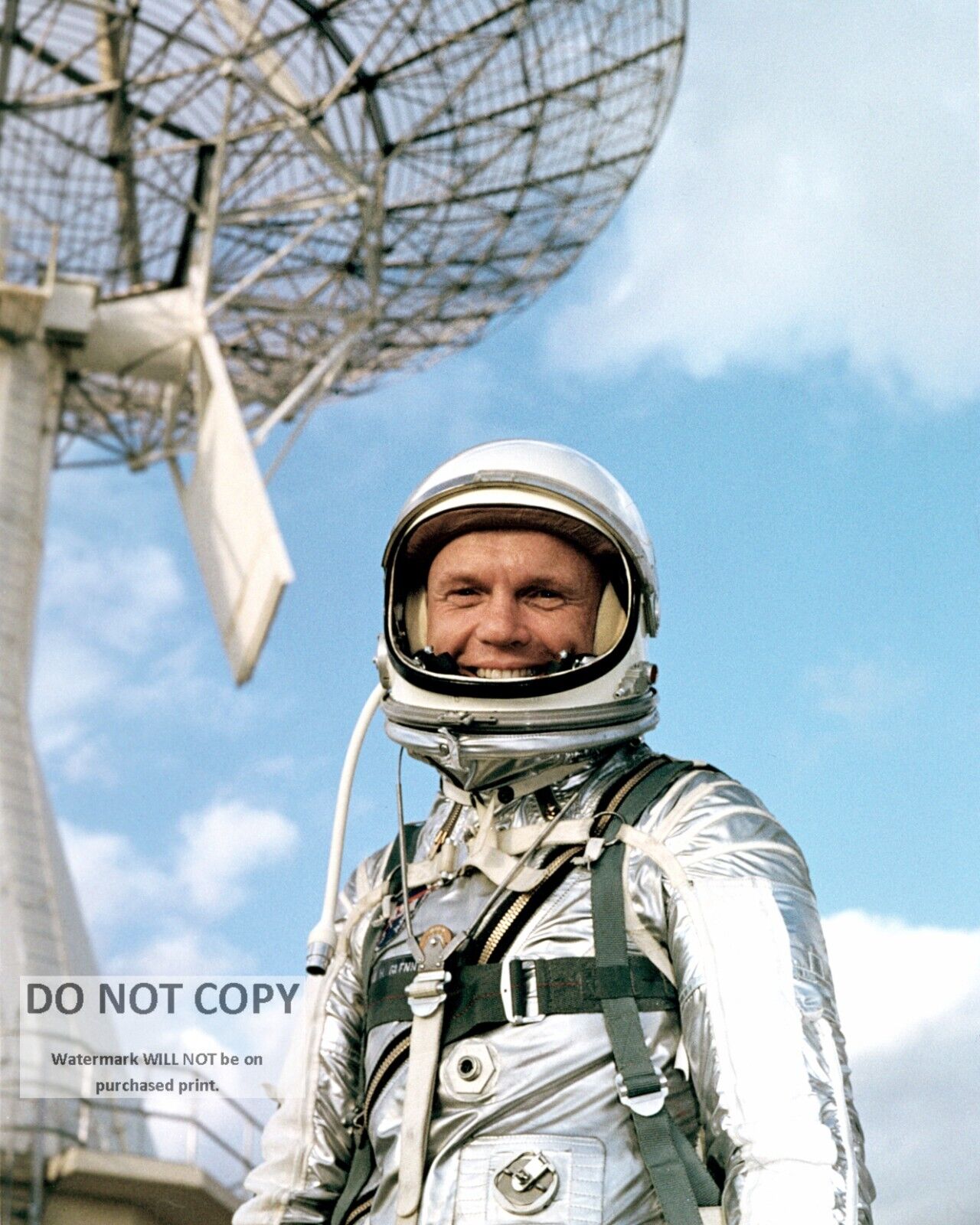 ASTRONAUT JOHN GLENN IN PRESSURE SUIT AT CAPE CANAVERAL 8X10 NASA PHOTO (AA-593)
