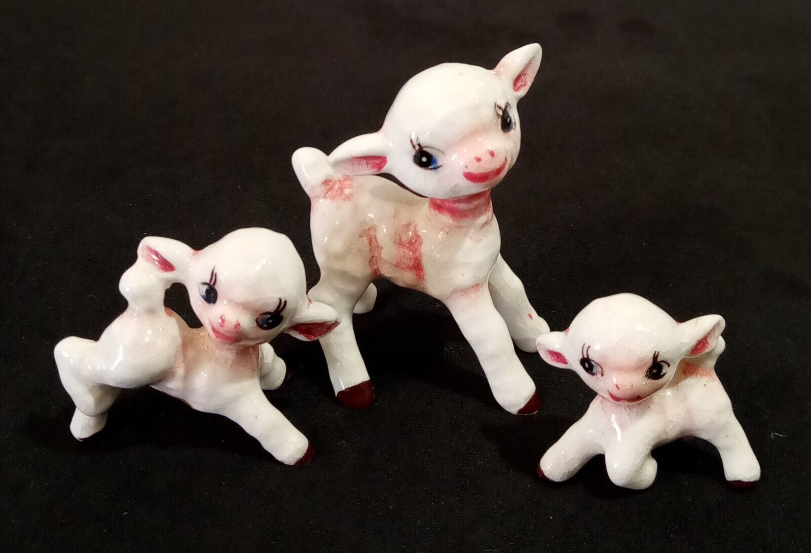 Vintage Ceramic Miniature Lambs Figures Japan Mama with 2 Babies Anthropomorphic