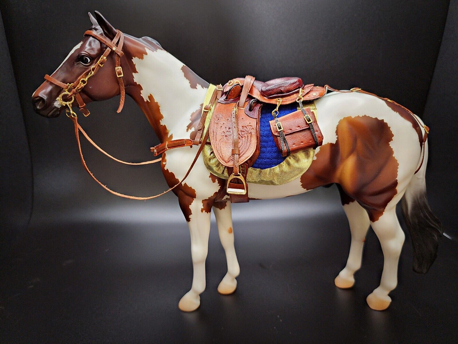 Breyer Peter Stone Resin Model Horse English Style Australian Stock Saddle Set 