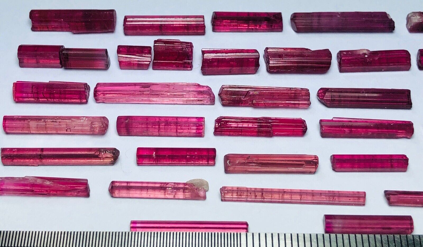 55 Carats Beautiful Gemmy Jewellery Size Red And Bi Colour Tourmaline Crystals