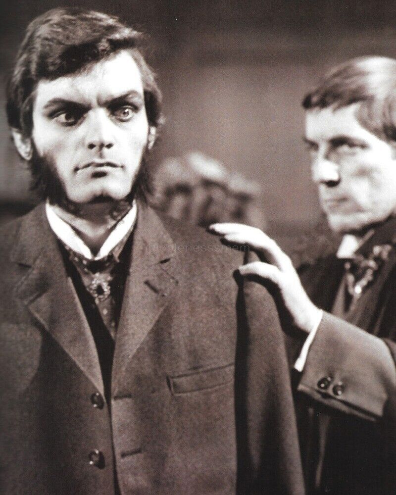 8x10 Dark Shadows GLOSSY PHOTO photograph picture print barnabus quentin collins