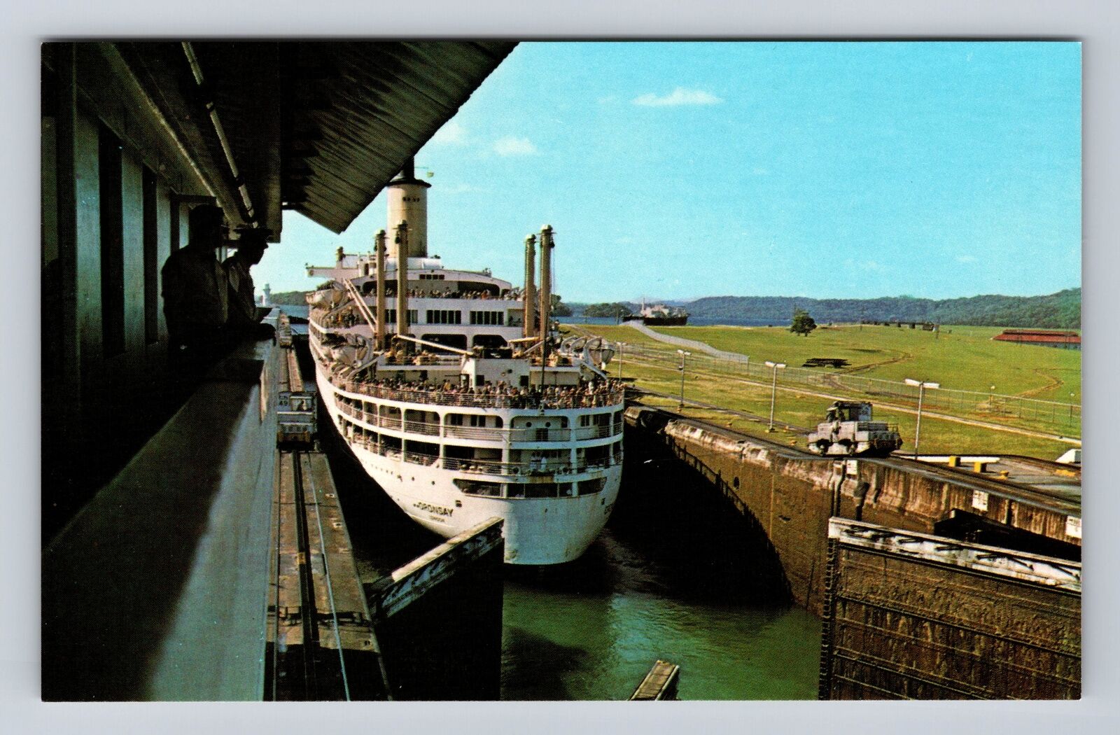Panama, Gatun Locks, Control Tower, Closing of Gates, Vintage Souvenir Postcard