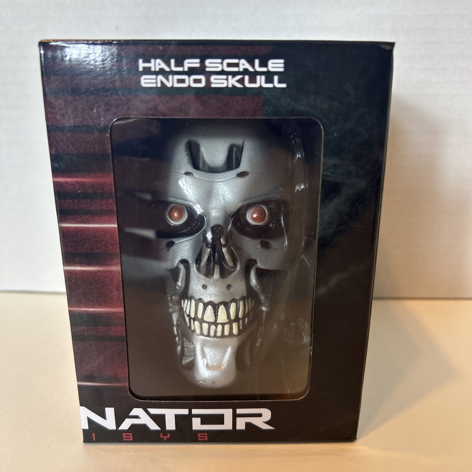 Terminator Genisys Endo Skull 1:2 Scale Chronicle Collectibles Loot Crate