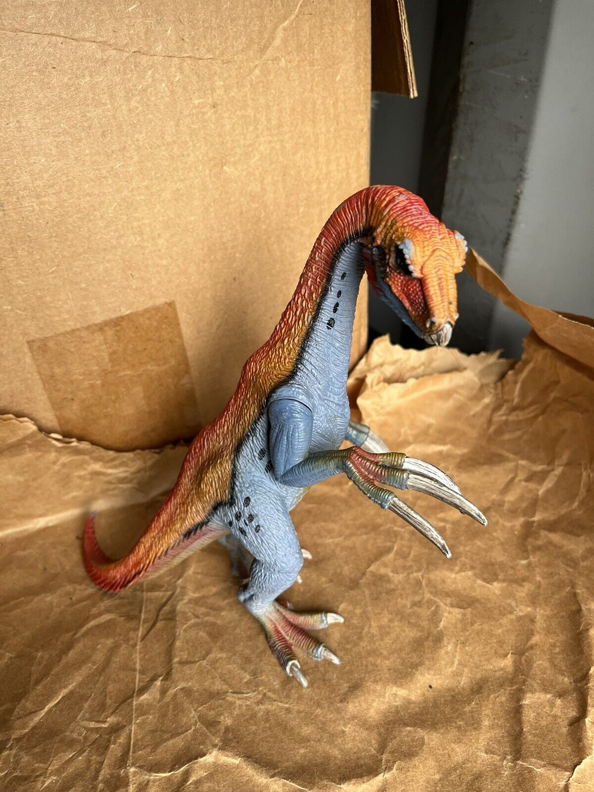 SCHLEICH  Therizinosaurus Dinosaur Prehistoric Figure 