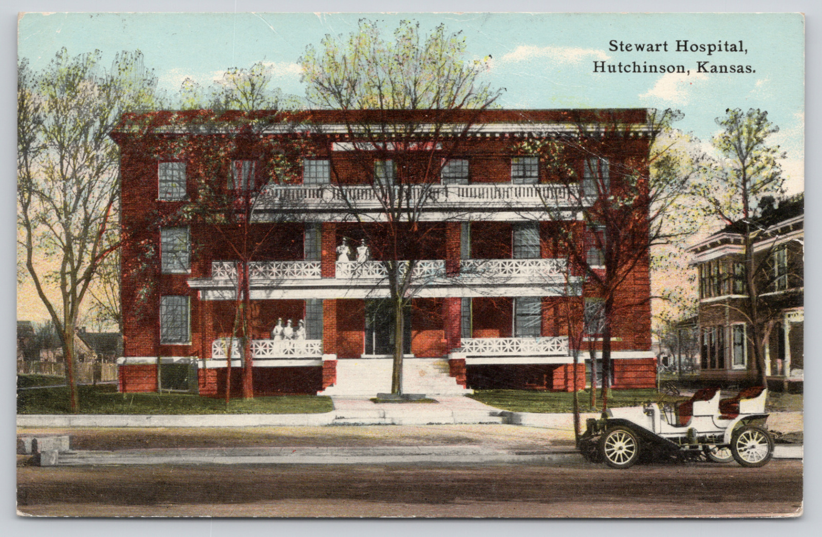 Postcard Hutchinson, Kansas, Stewart Hospital, Nurses, Antique Car A684