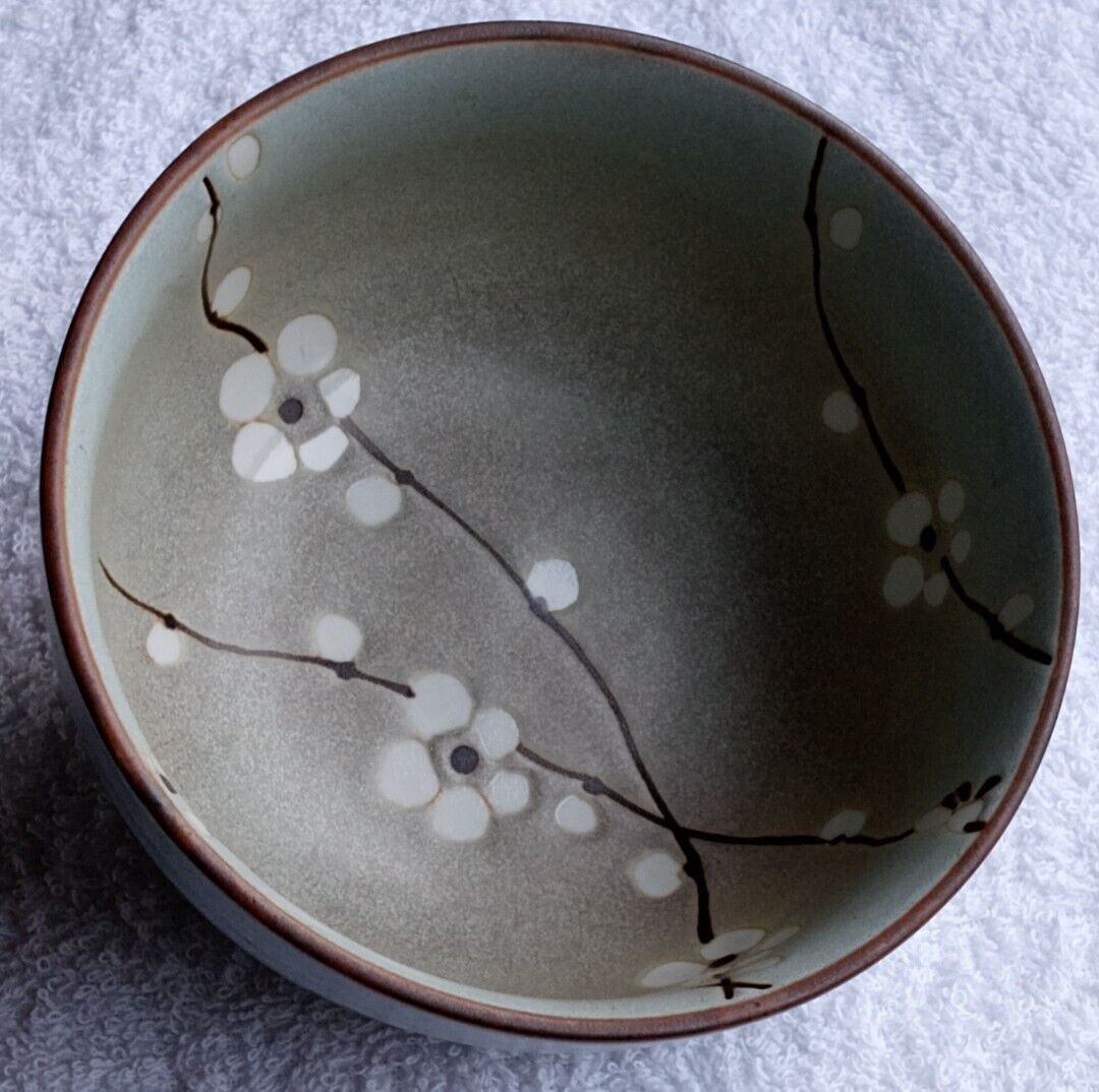 Vintage Kotobuki Bowl  Early Spring Blossoms Blue Pottery Made In Japan.