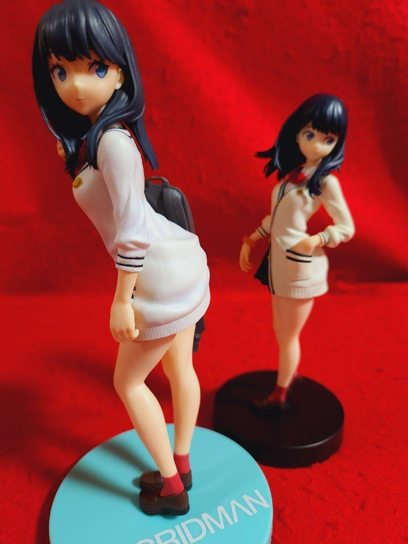 SSSS.GRIDMAN Figure lot set 2 Rikka Takarada Size: Height approx. 20-22cm  
