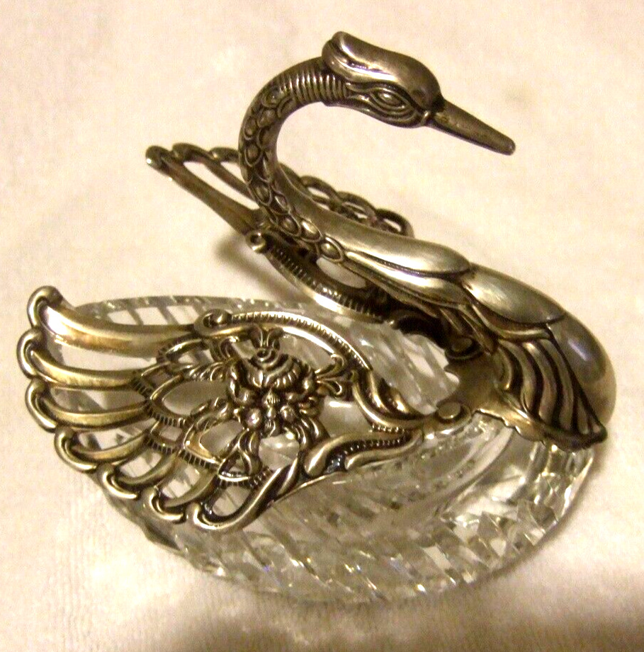 Decades Old Crystal Swan Movable Silver Wings Sparkling Elegance Large Size