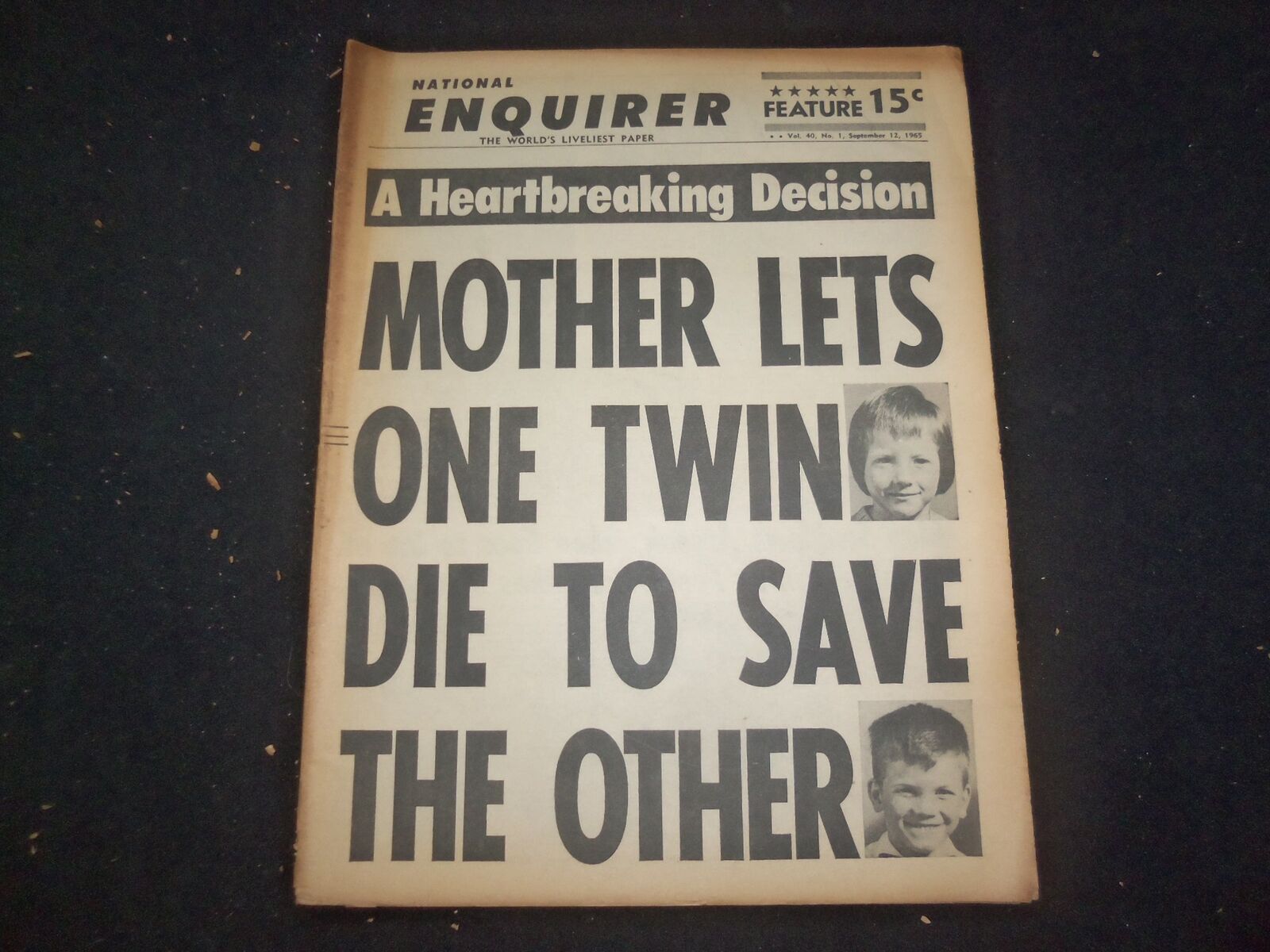 1965 SEP 12 NATIONAL ENQUIRER NEWSPAPER-MOTHER LETS TWIN DIE SAVE OTHER- NP 7393
