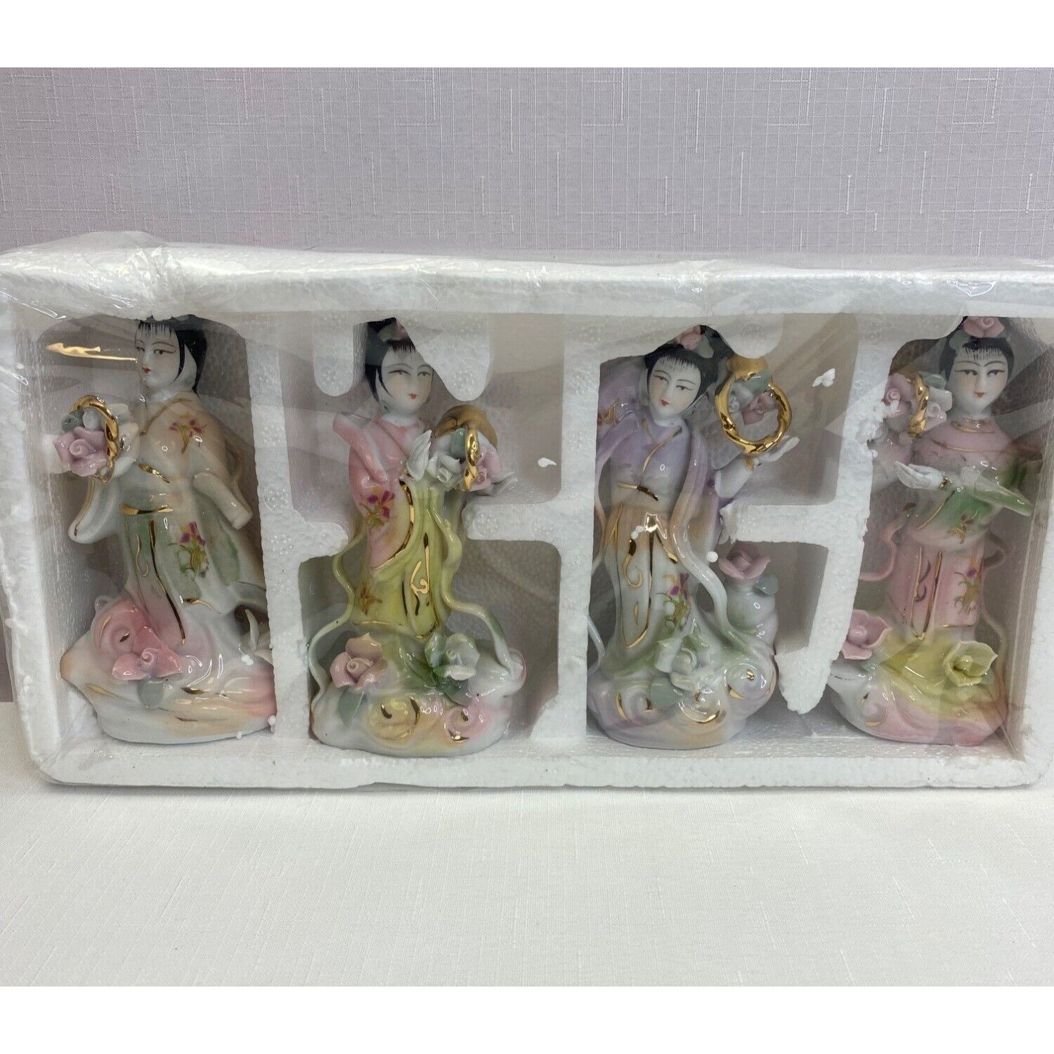 Chinese Beauties The Four Seasons Geisha Figurines Set 4 Porcelain NIB Decor