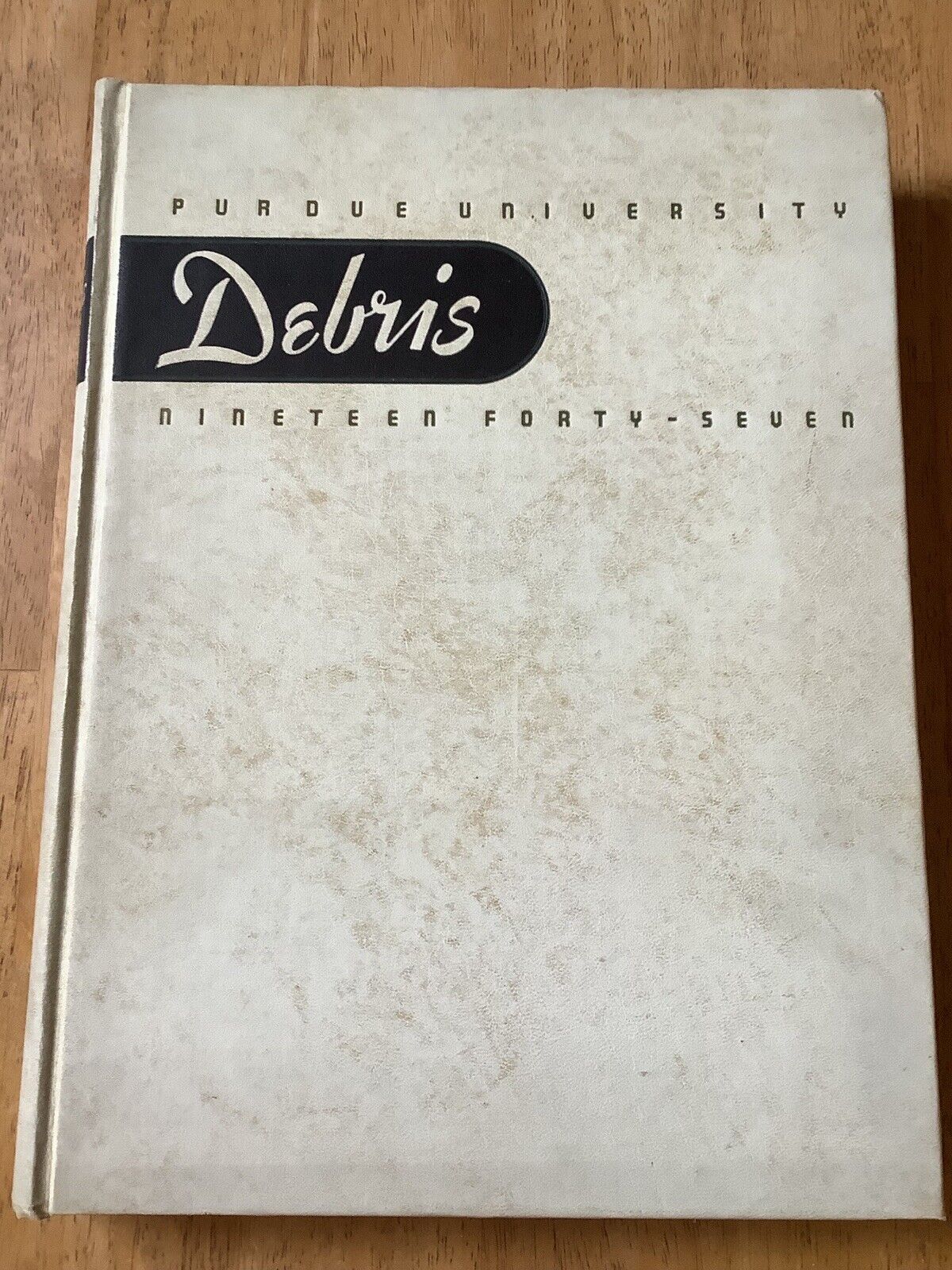 1947 Perdue University Yearbook “ Debris “ Hardcover 485 Pages 12 1/ 2” x 9 1/2”