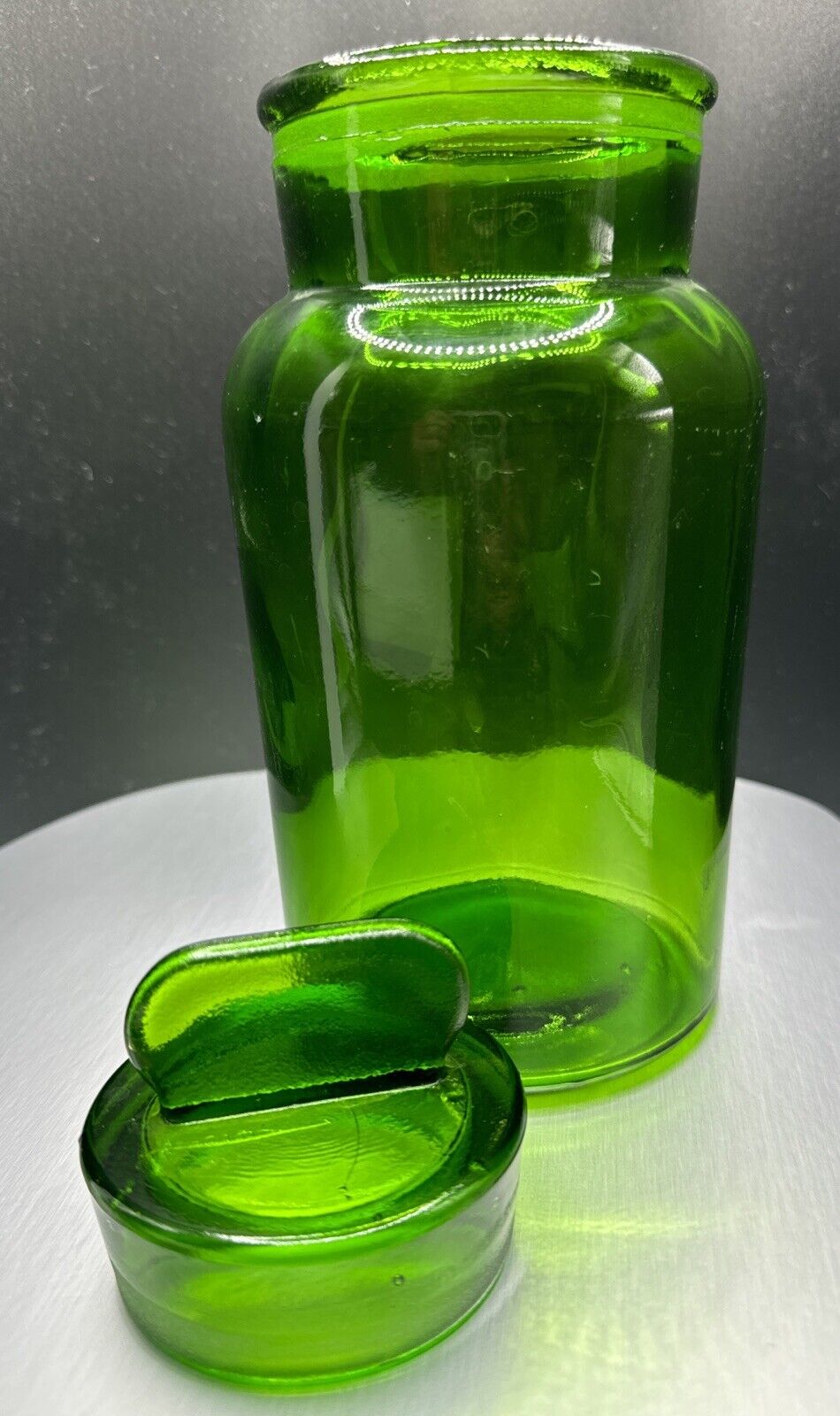 MCM Mid Century FOREST GREEN Large Glass Storage Bottle APOTHECARY JAR w Stopper