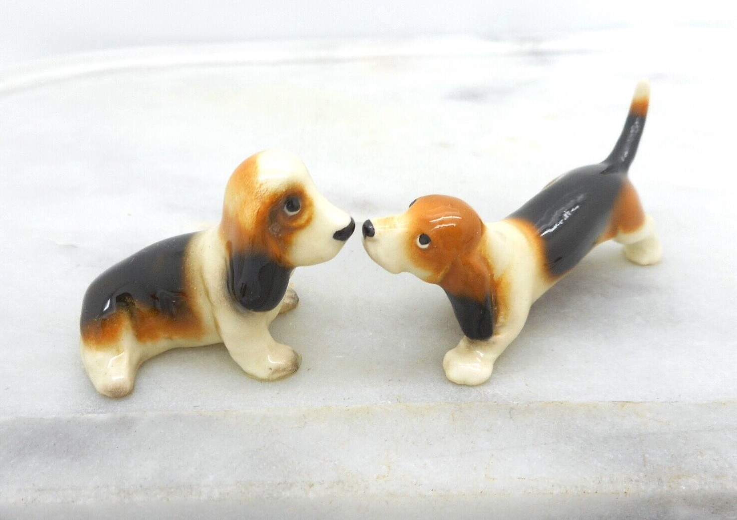 Vintage Hagan Renaker Discontinued Basset Hound Dogs 2 Figurines 1970's