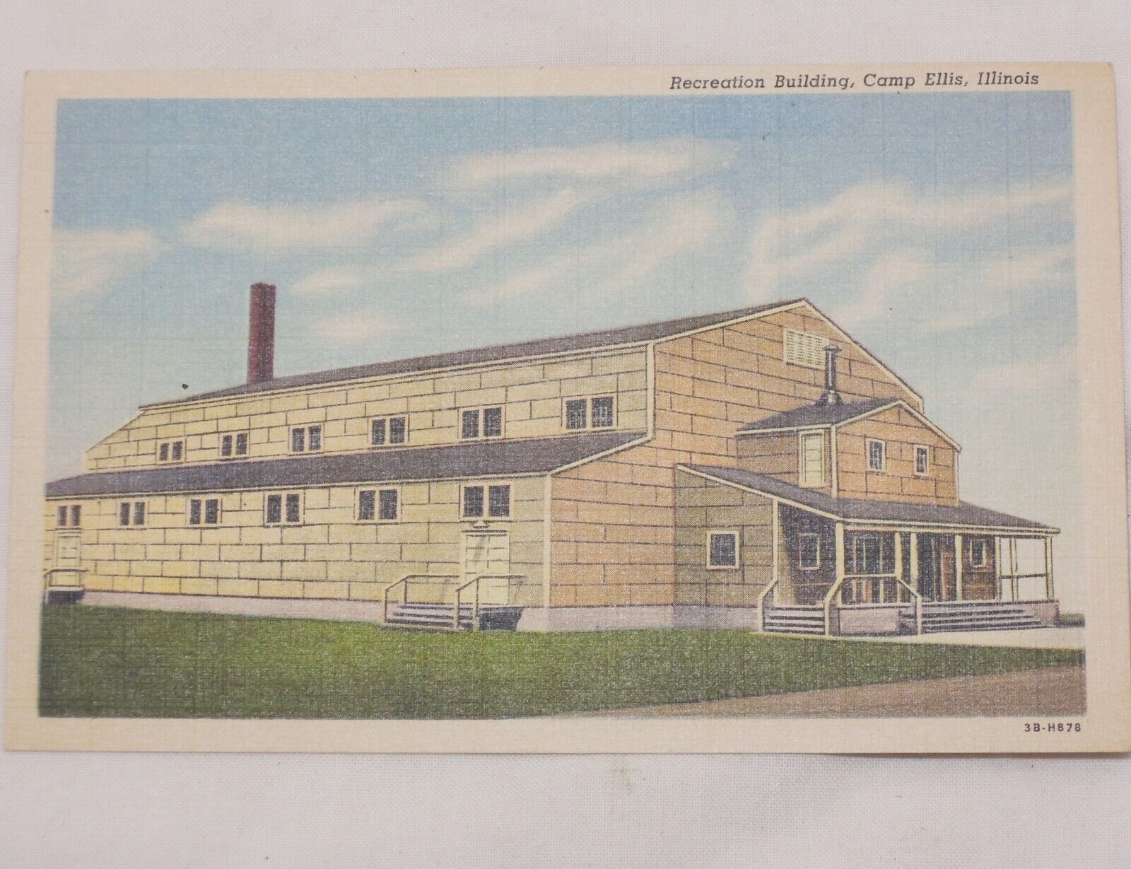Postcard  Camp Ellis, Illinois Linen Postcard, Recreation Building