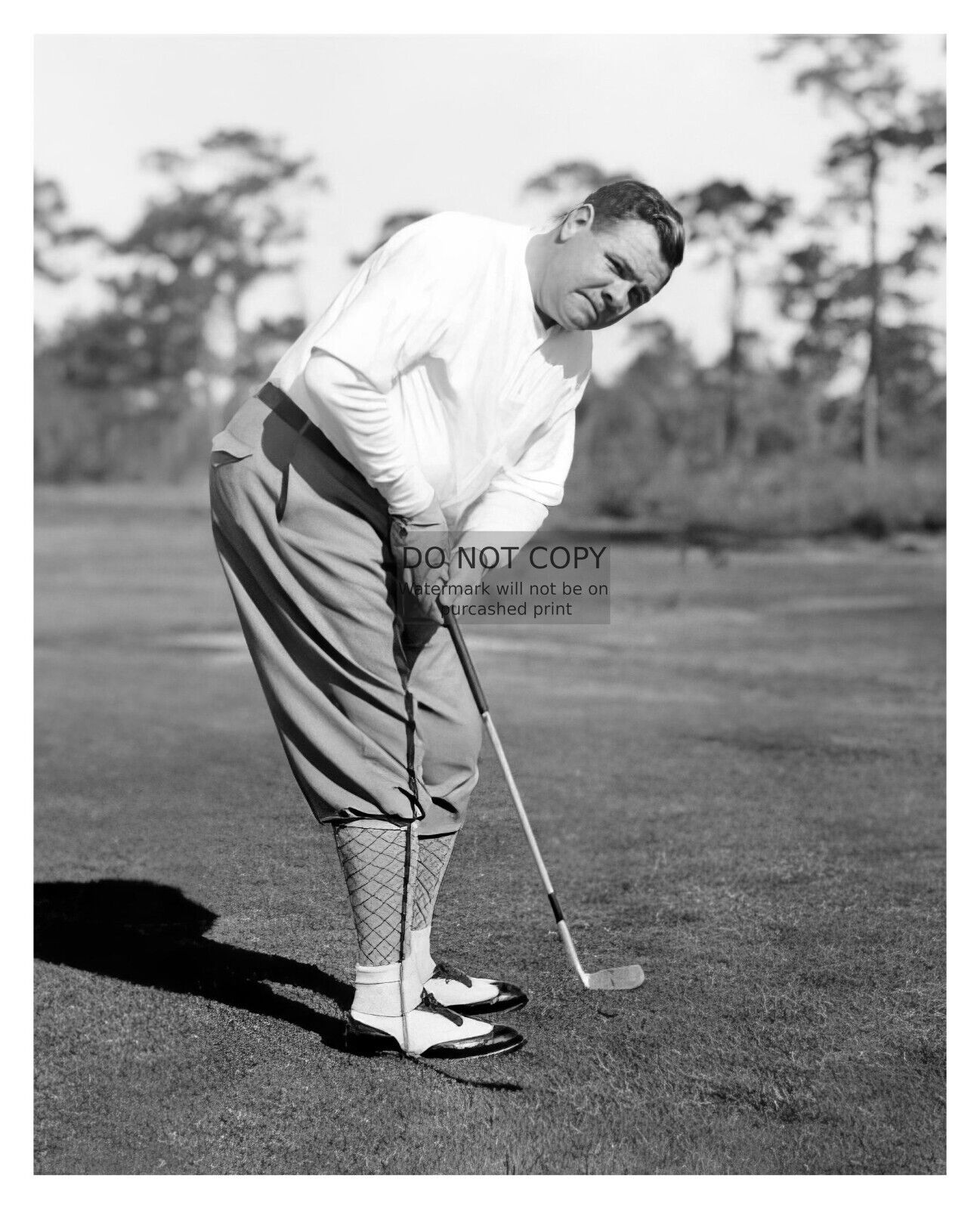 BABE RUTH PLAYING GOLF PUTTING ON GREEN 1938 8X10 PHOTO