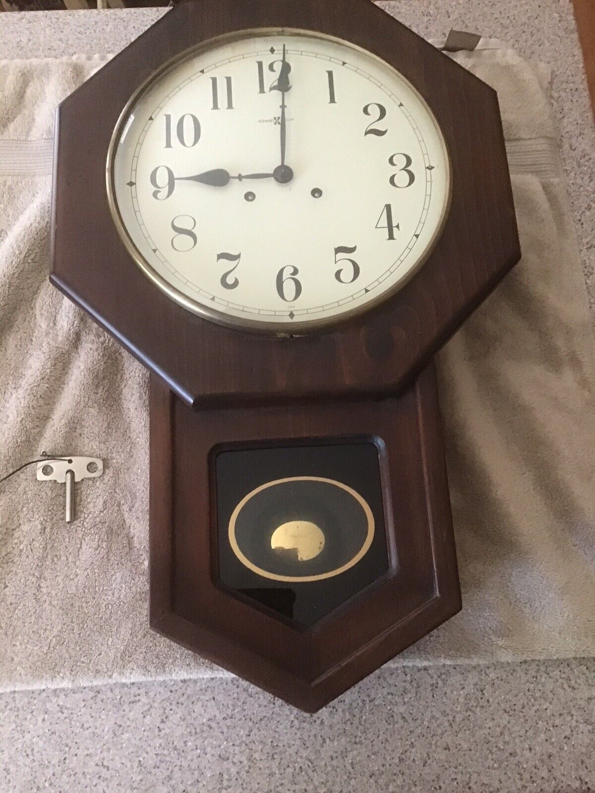 Howard Miller 612-435 Key Wind Movement Wood Case Wall Clock (Please read desc)