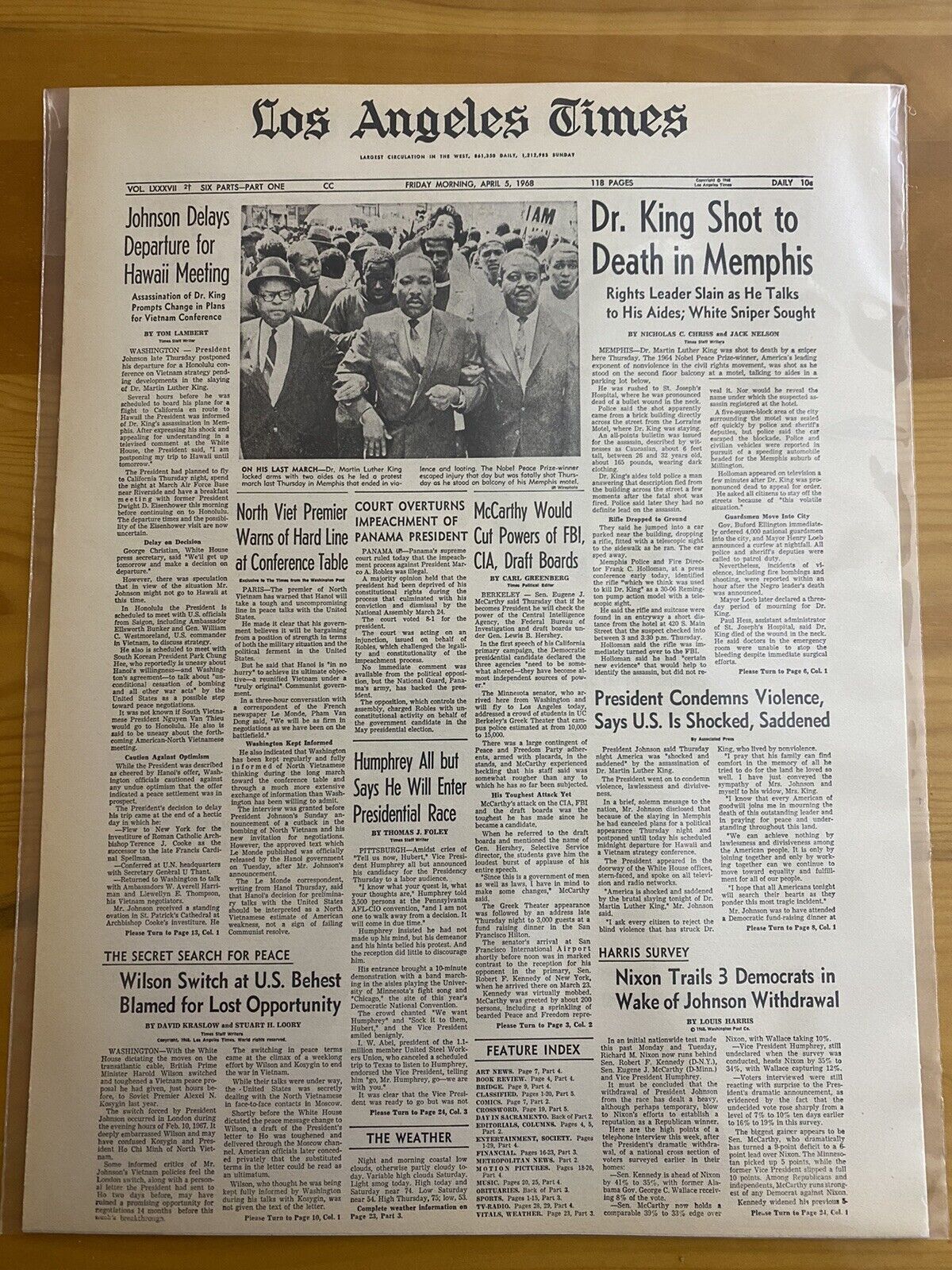 VINTAGE NEWSPAPER HEADLINE~MARTIN LUTHER KING KILLED GUN SHOT DIES MLK DEAD 1968