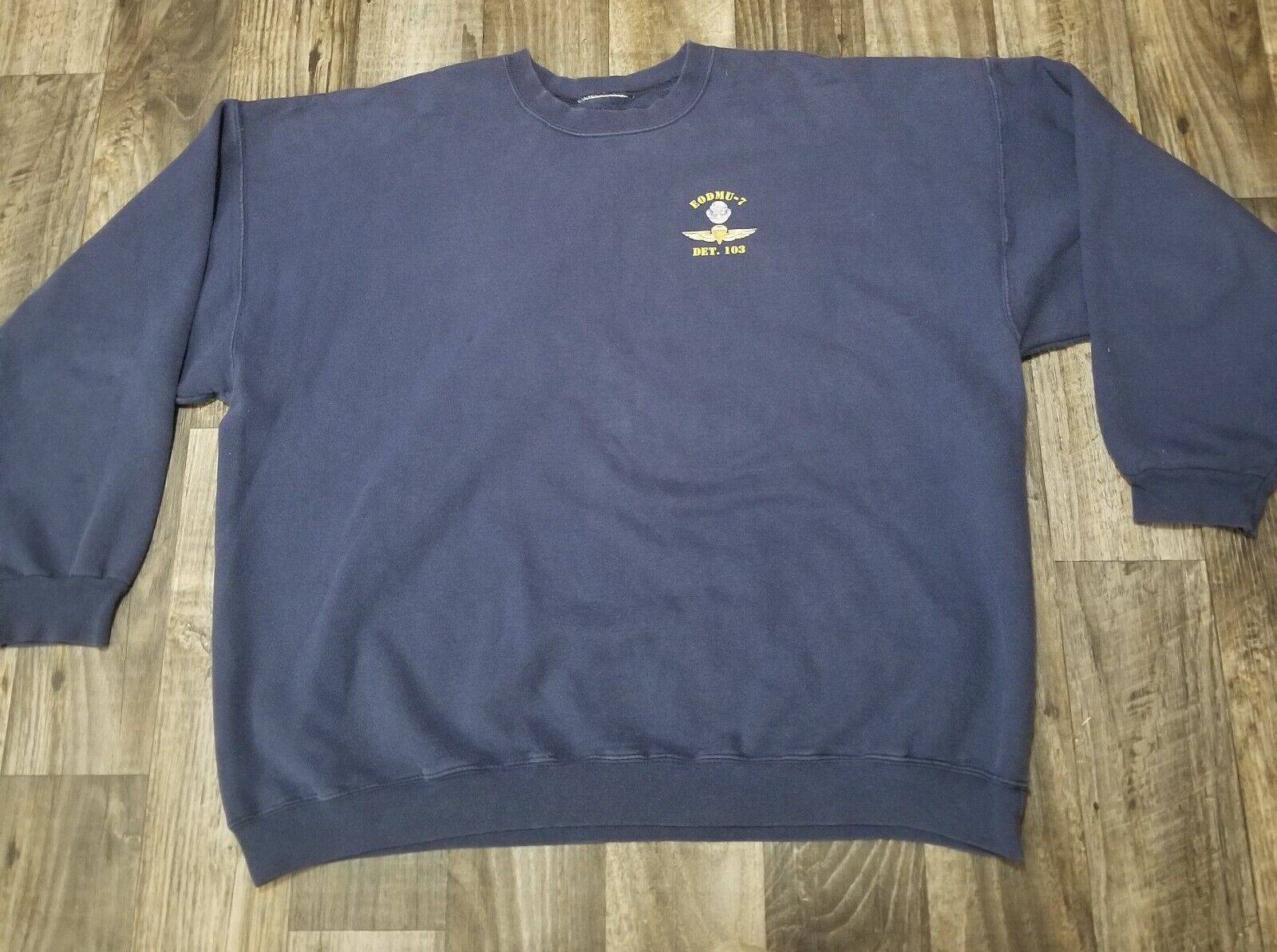 Vintage US Navy EOD Bomb Tech Crewneck Sweatshirt XL Blue 