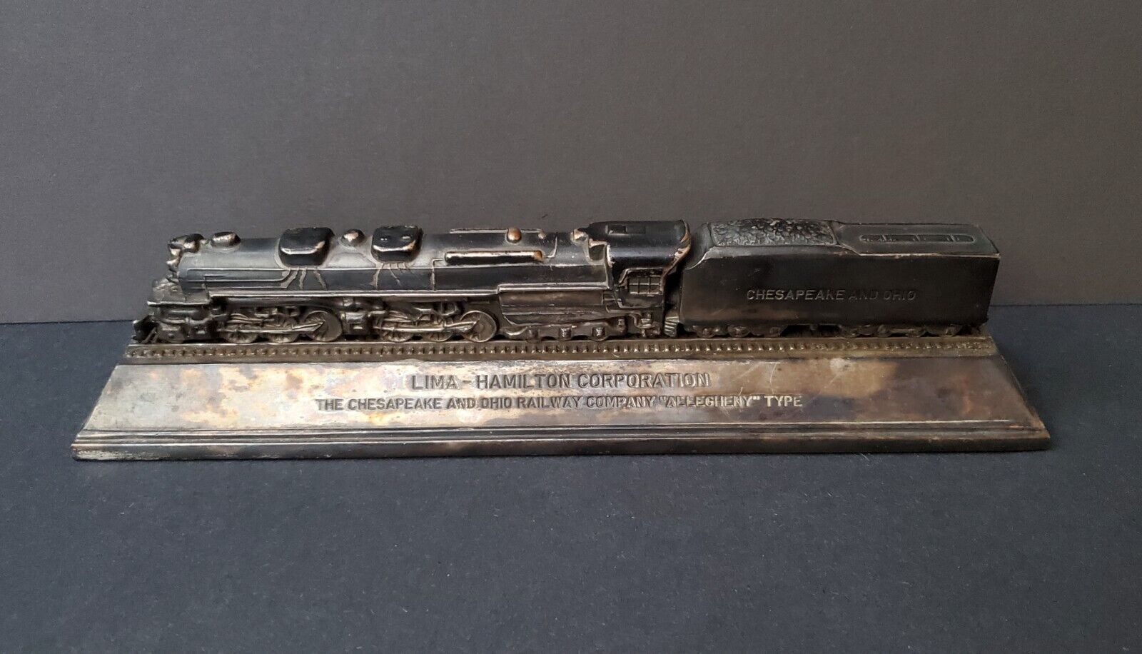 Vtg Lima Hamilton Corporation Chesapeake & Ohio Railway Allegheny Paperweight