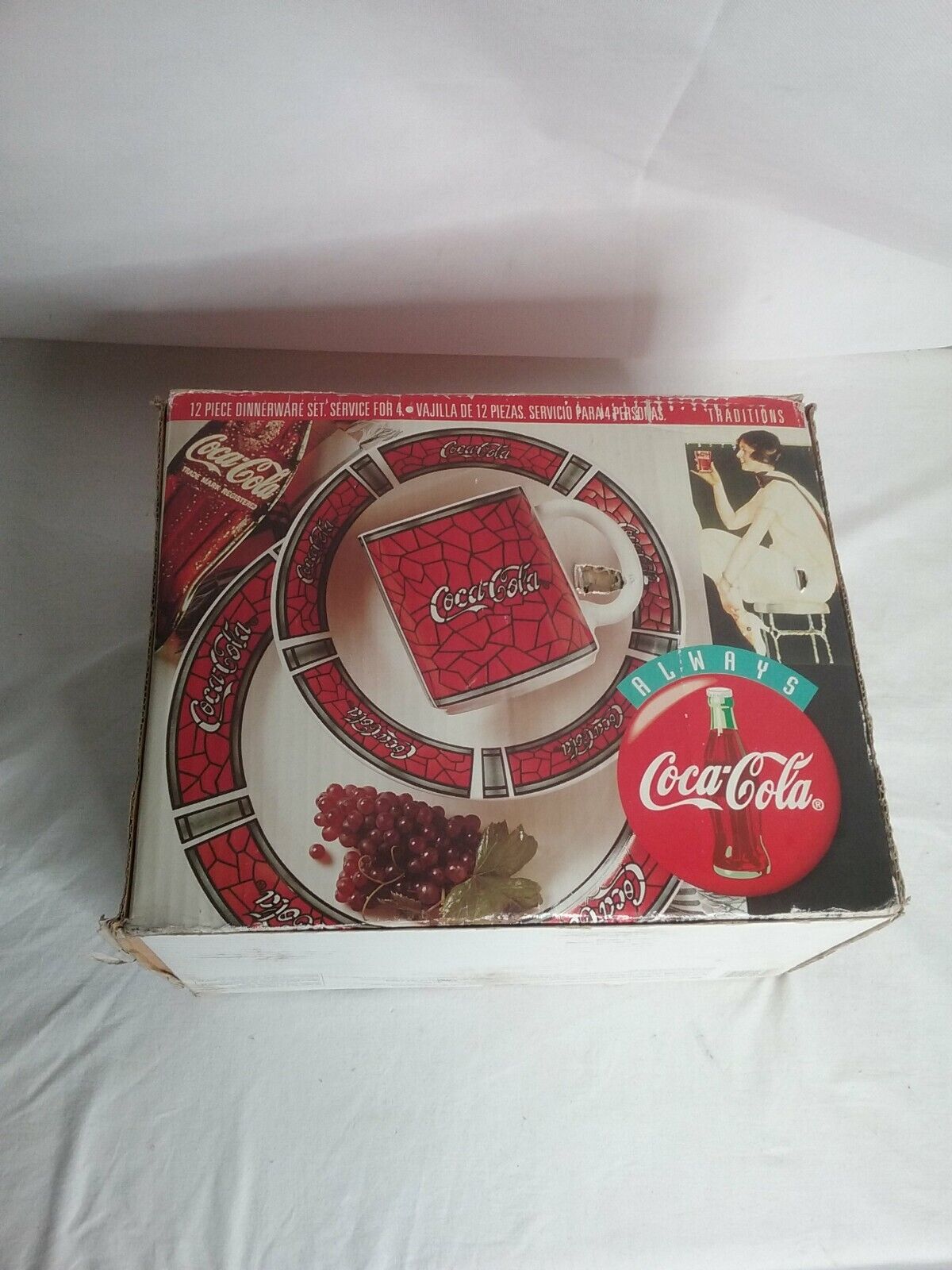 Vintage Collector's Coke / Coca-Cola 12 Piece Dinnerware Dish Set