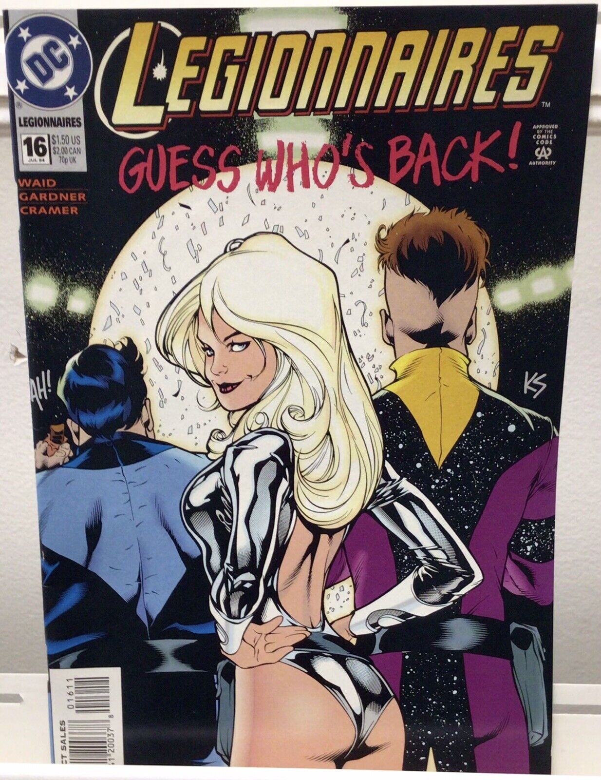 DC Comics Legionnaires #16 July ‘94 Adam Hughes Cover Comic Book