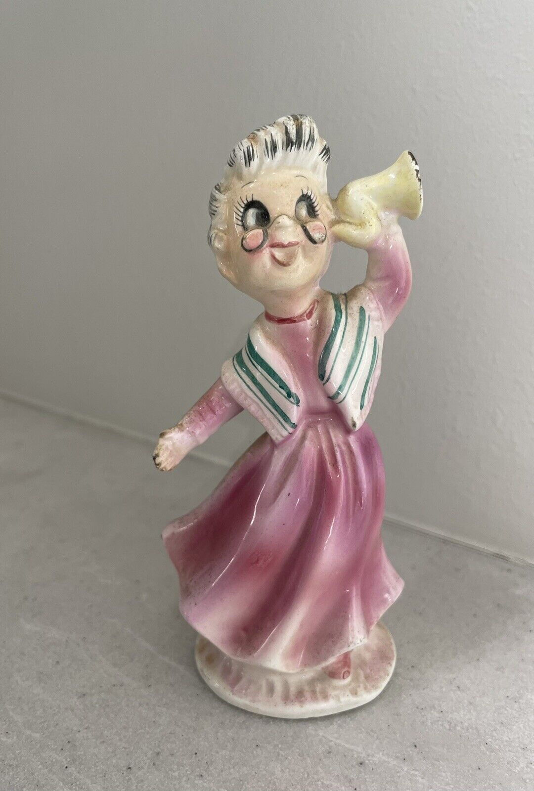 Vintage Enesco Busy Biddy Cute Granny Figurine With Hearing Aid Horn