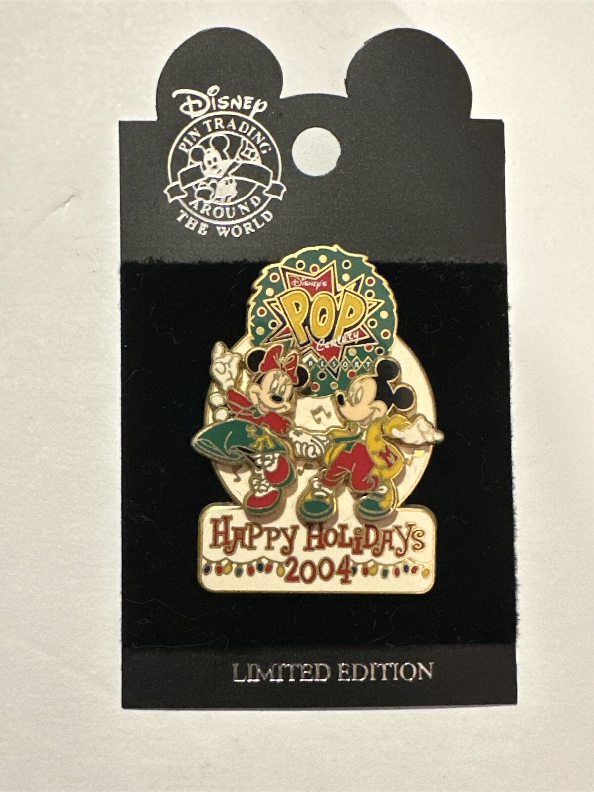 Disney Pin WDW Happy Holidays 2004 Pop Century Mickey Minnie 35483 LE 1000