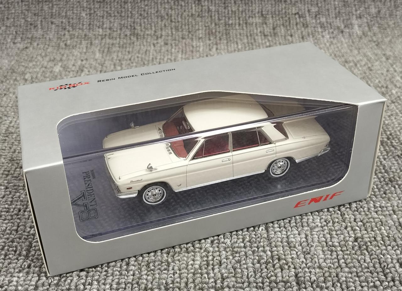 Nissan President H150 Type D Specification Model No. 1965 White KID BOX